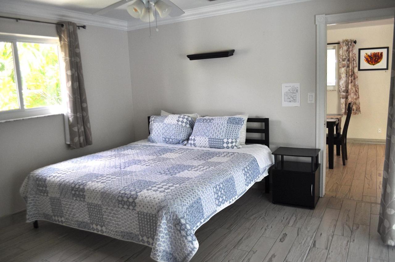 Lovely 3-Bd, Walk To Bars, 9 Min Drive From Beach! Heated Pool. Fort Lauderdale Extérieur photo